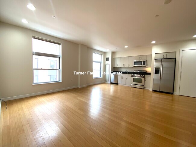 Foto del edificio - 609 Albany St