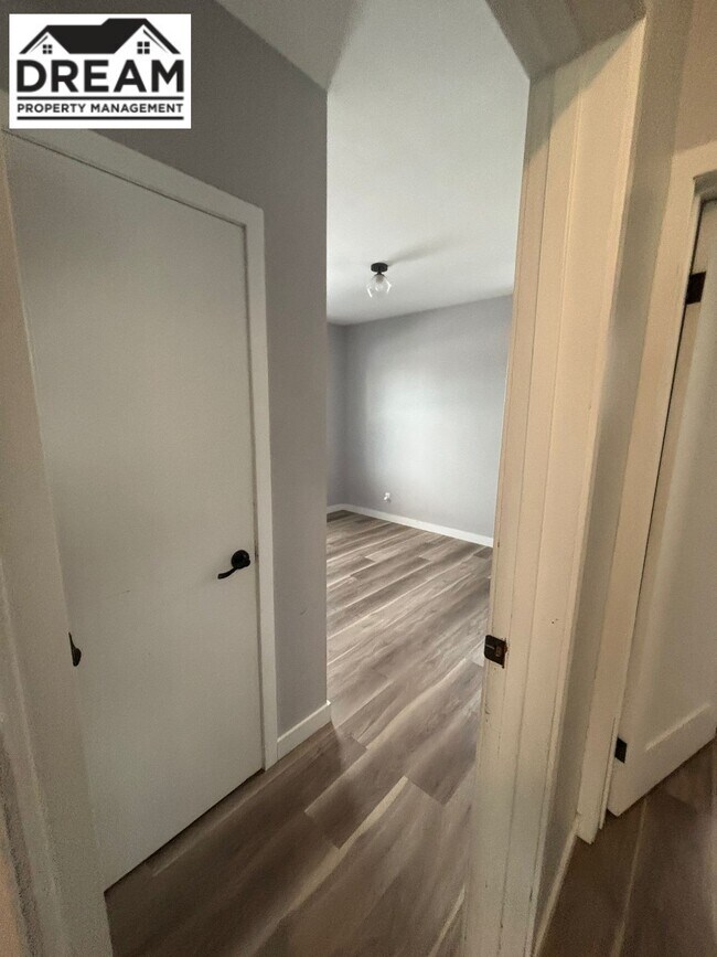 Photo du bâtiment - 1241 Exmouth St