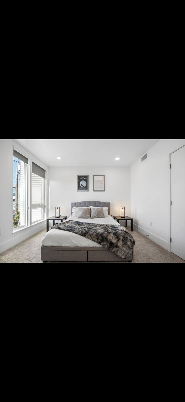 Foto del edificio - 3247 Hollis St