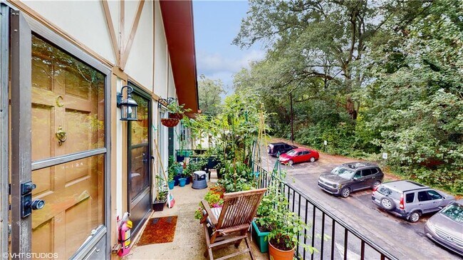 Foto del edificio - 1177 Church St