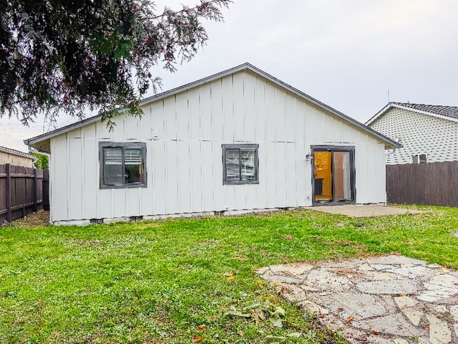 Foto del edificio - 12502 NE 19th St