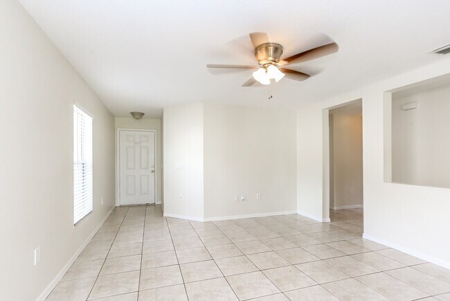 Building Photo - 11805 Prickly Pear Way