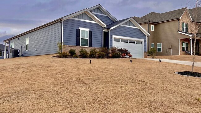 Foto del edificio - 178 Redcroft Dr