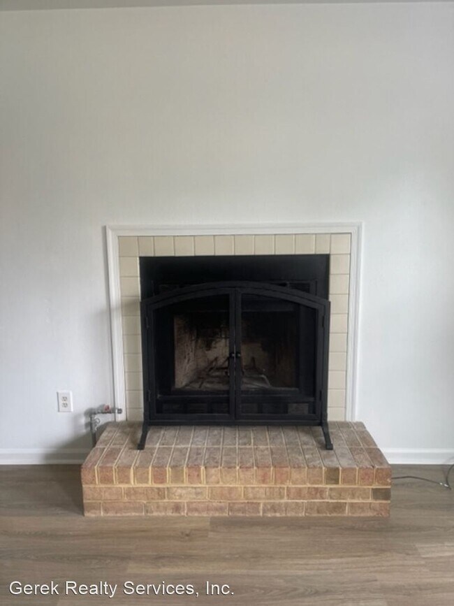 Building Photo - 2 br, 2.5 bath House - 418 26th Street Unit B