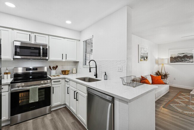 Foto del edificio - Arcadia Cove Apartment Homes