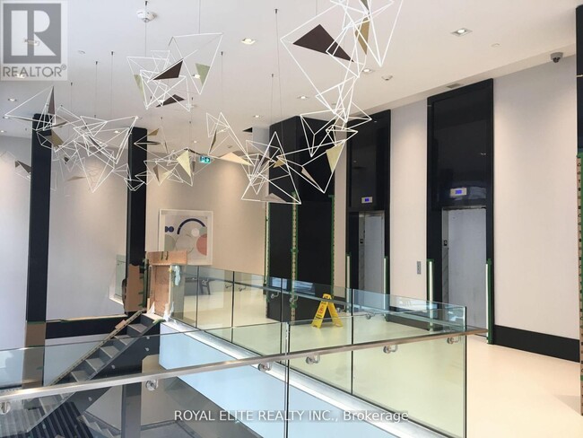 Building Photo - 181 Bedford Rd