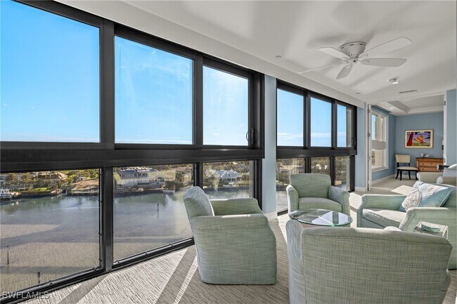 Foto del edificio - 2400 Gulf Shore Blvd N