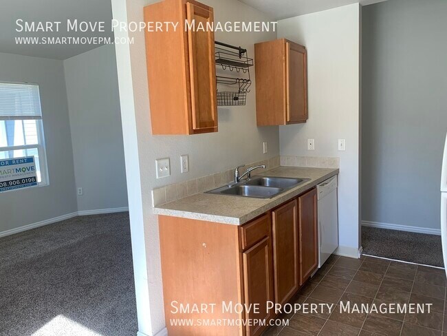 Foto del edificio - 6720 W Morris Hill Ln