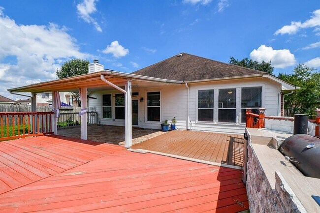 Building Photo - 4010 Highland Vale Ct