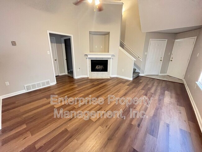 Foto del edificio - 1513 Estacada Way