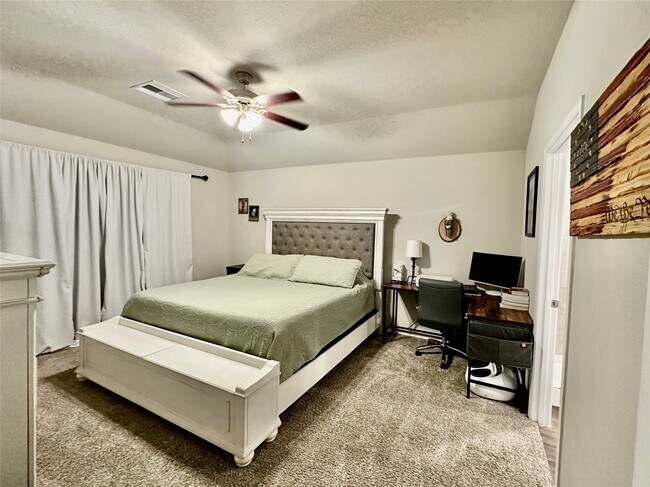 Building Photo - 18222 Cascadia Mill Ct.