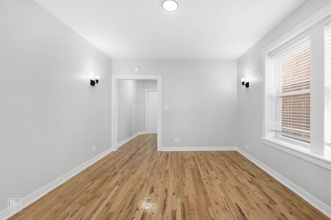 Foto del edificio - 4720 S Drexel Blvd Chicago, IL 60615