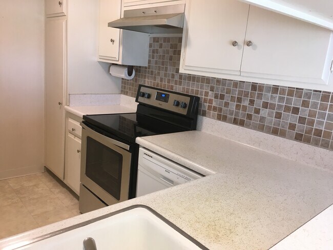 Foto del edificio - 1187 E 3rd St