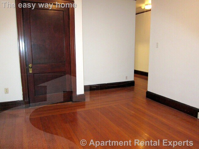 Foto del edificio - 346 Summer St