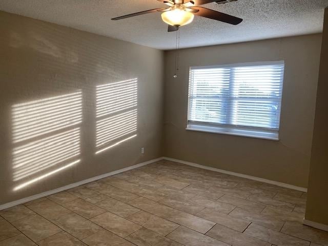 Building Photo - 6708 SW Forest Cir