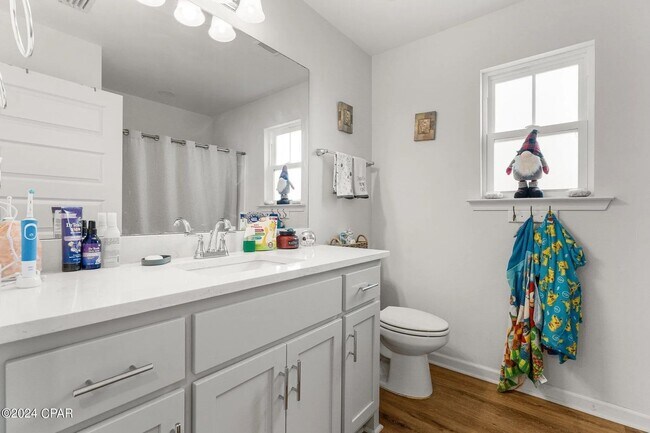 Foto del edificio - 3 Bedroom, 2 Bathroom, Family Friendly Neighborhood