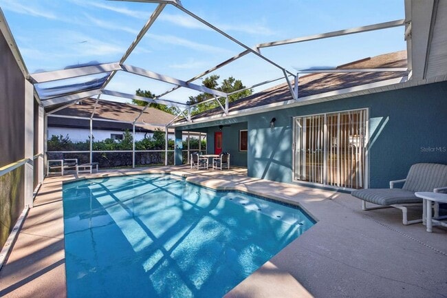 Building Photo - 1416 Thousand Oaks Blvd