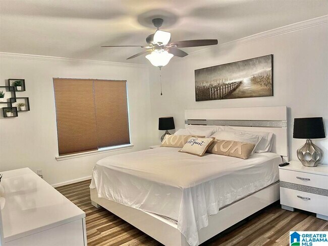 Foto del edificio - 1004 Patton Creek Ln