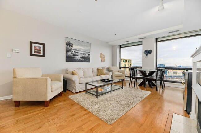 Foto del edificio - 1212 N Wells St
