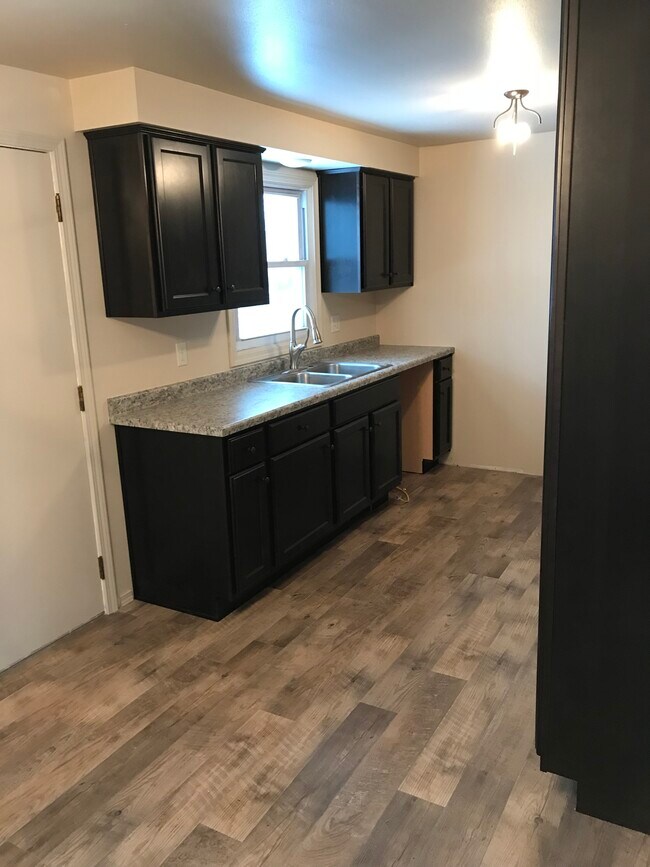 Duplex in Howard or Green Bay Apartments Howard, WI