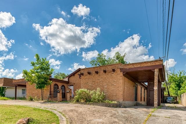 Foto del edificio - 5300 Wonder Dr