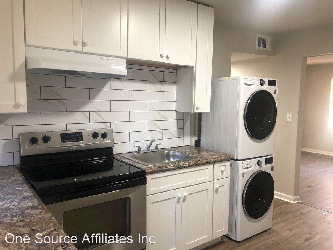 Primary Photo - 2 br, 1 bath House - 4178 Elizabeth Park C...