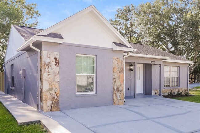 Foto del edificio - 9059 Dixiana Villa Cir