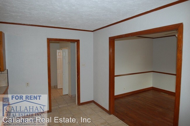 Building Photo - 3 br, 2.5 bath House - 5 West Avalon Dr.