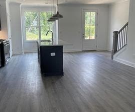 Building Photo - 845 Green Sapling Trl