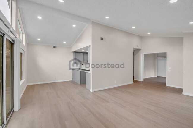 Foto del edificio - 4035 Egret Ct