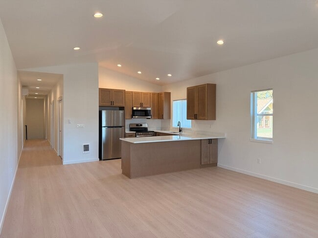 Foto del edificio - New Construction!