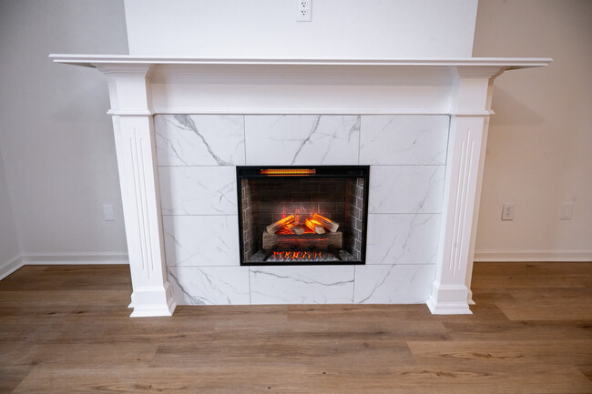 Fireplaces - The Moxie