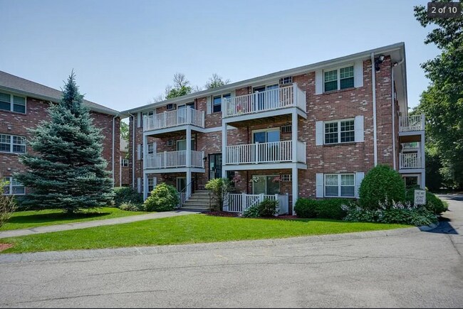 Foto del edificio - 10 Karen Cir