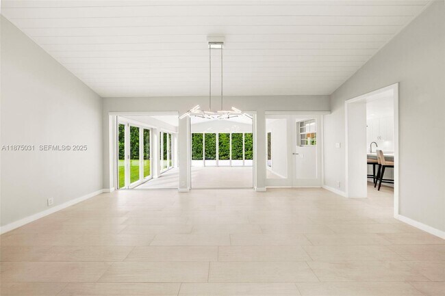 Foto del edificio - 4380 Lake Rd