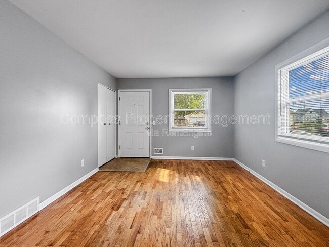 Building Photo - 2355 Ansonia Ave SW
