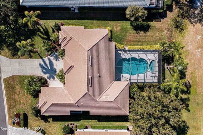 Building Photo - 417 Wincanton Pl