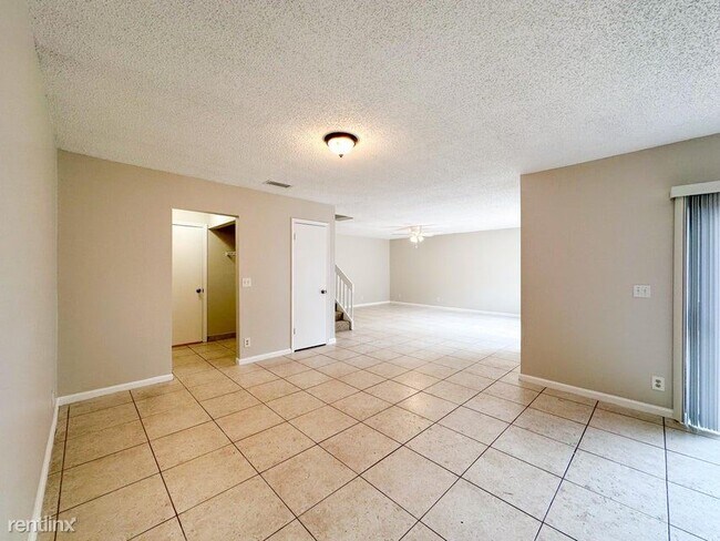 Foto del edificio - 3 br, 2.5 bath House - 1869 N Congress Ave