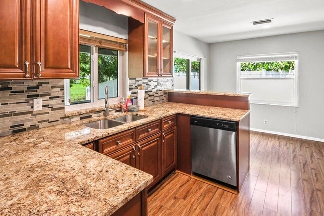 Foto del edificio - 22493 SW 56th Ave