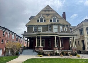 Building Photo - 1115 Delaware Ave