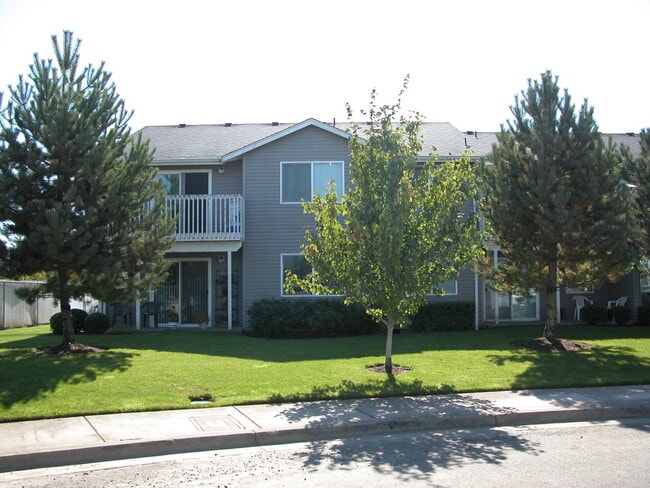 Interior Photo - 167-Triple Crown Apts