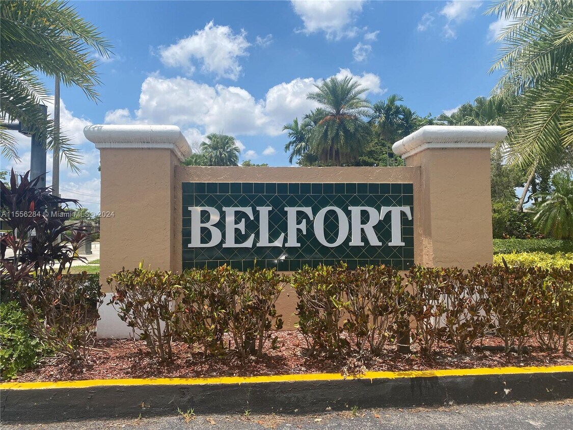 9984 N Belfort Cir Unit 112, Tamarac, FL 33321 Room for Rent in