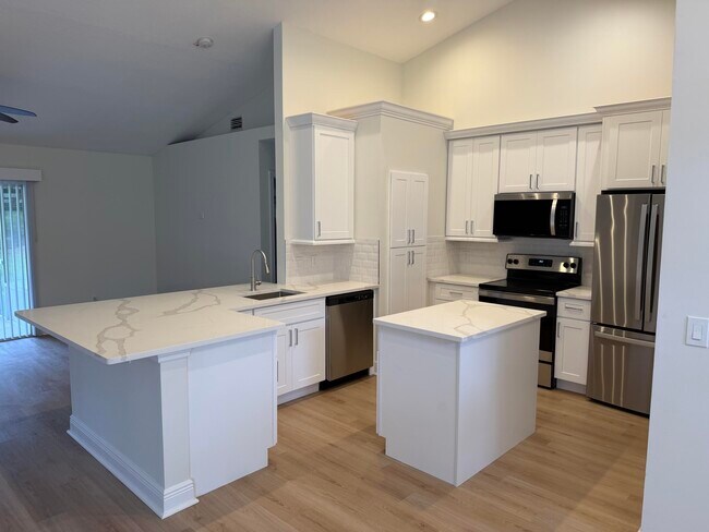 Foto del edificio - 14307 80th Ln N