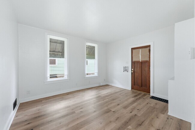Foto del edificio - 1728 High St