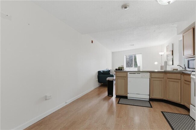 Foto del edificio - 31 Devereux Ave