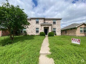 Building Photo - 2809 Lake Terrace Dr