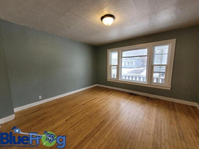 Foto del edificio - 714 Stuart St