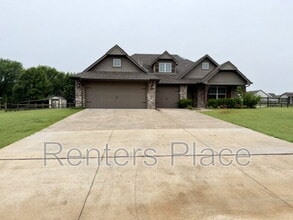Building Photo - 11364 N 168th E Ave
