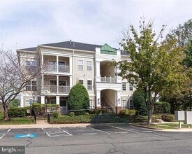 Building Photo - 17701 Kilmarnock Terrace