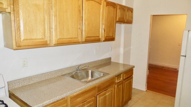 Foto del edificio - 67 E 175th St