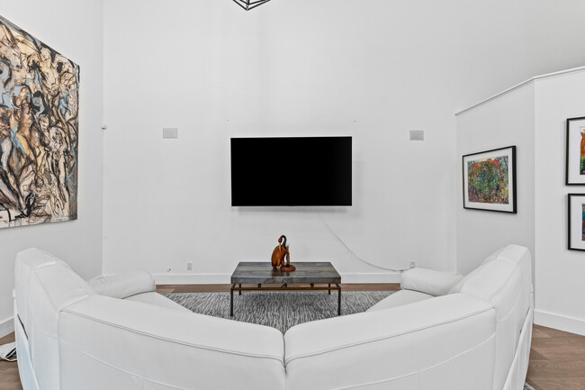 Foto del edificio - 2493 NW 64th St